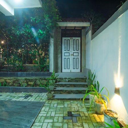Sunbeam Villa Тангале Екстериор снимка