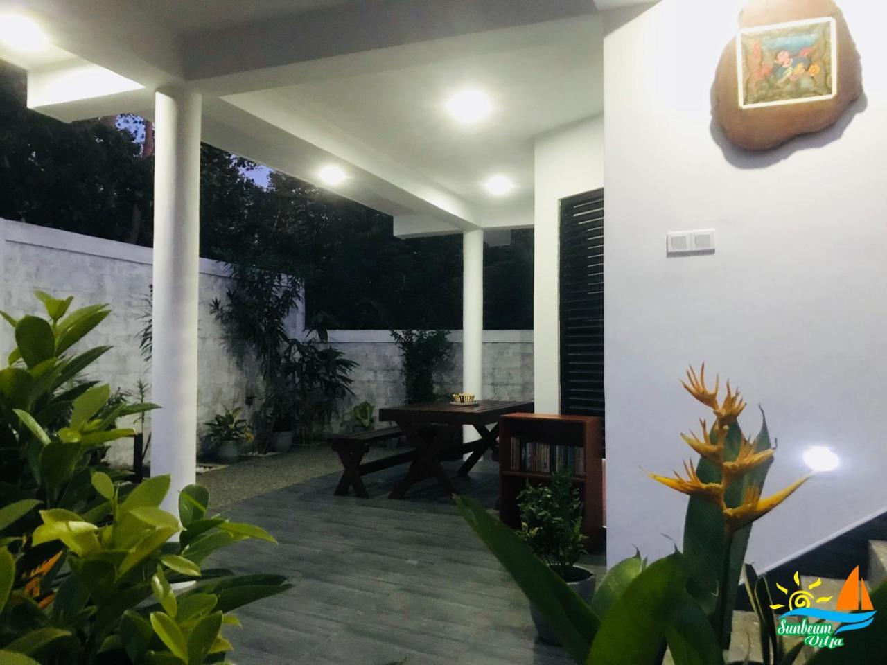 Sunbeam Villa Тангале Екстериор снимка